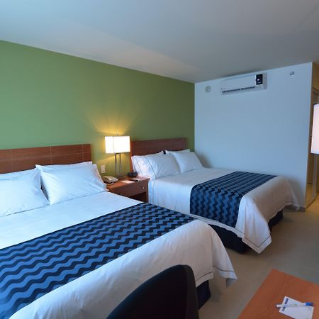 Holiday Inn Express Cabo San Lucas By Ihg Exterior photo